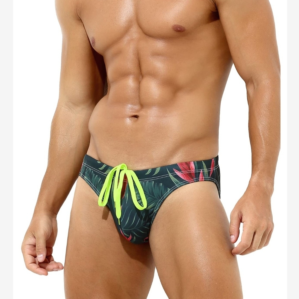 Men's Tropical Print Swim Briefs‎ Size Small Swimwesr Swimsuit